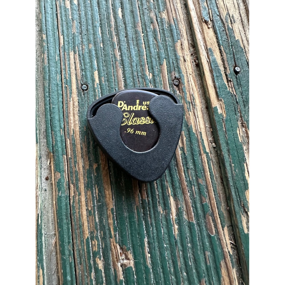 Jim Dunlop Guitar Pick Holder Black with D'Andrea Classic .96mm Pick A3615